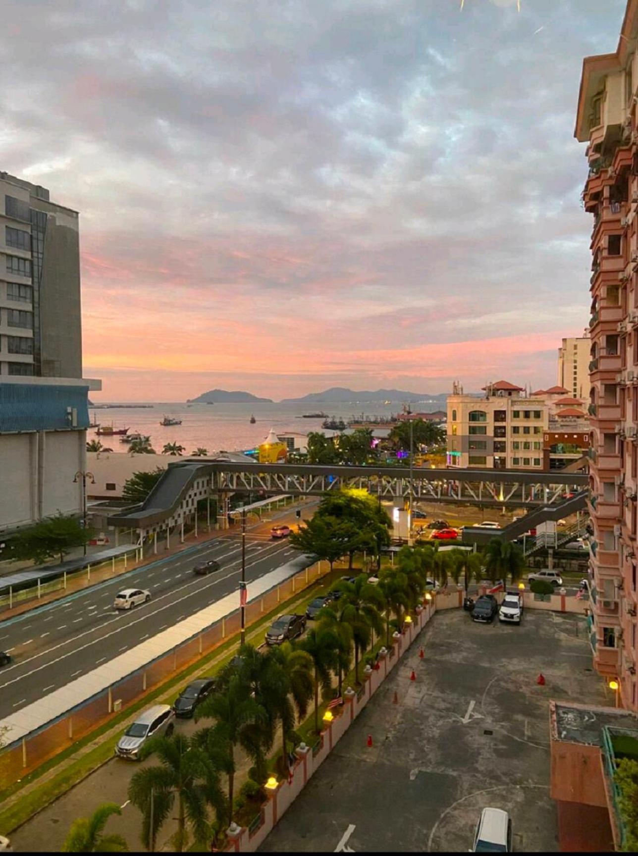 Jj Homes Marina Court Κότα Κιναμπαλού Εξωτερικό φωτογραφία